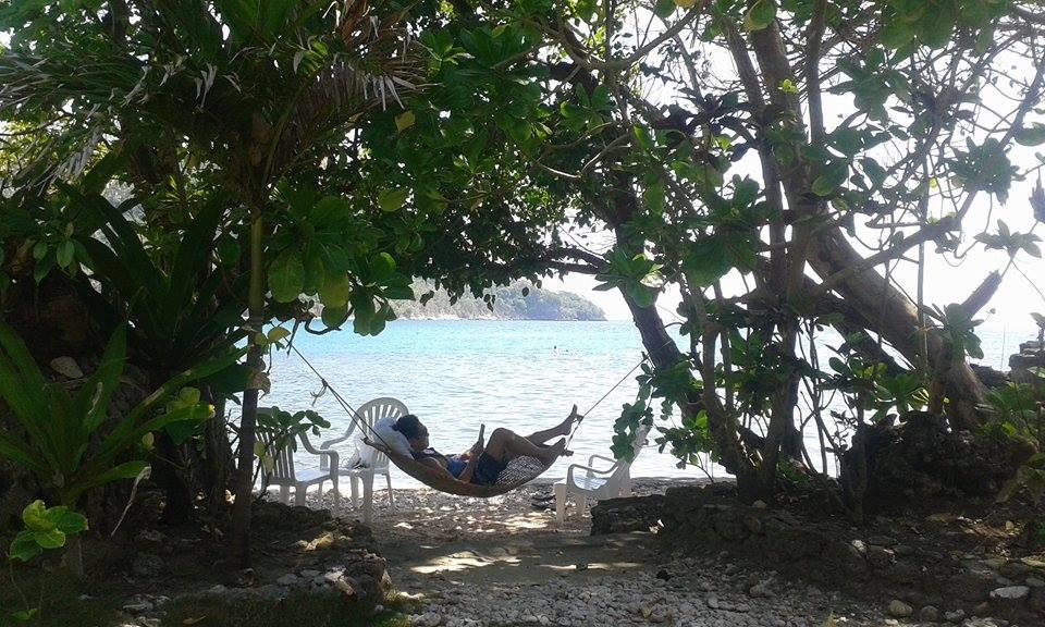Blue Crystal Beach Resort Puerto Galera Exterior photo